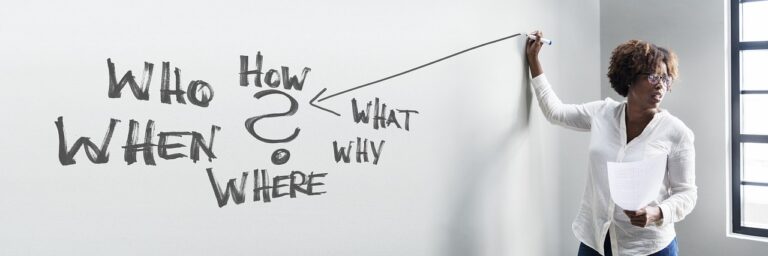 découvrez notre présentation qui vous plonge dans l'univers de notre entreprise, ses valeurs, ses missions et ses projets innovants. explorez notre savoir-faire à travers une présentation captivante et engageante.