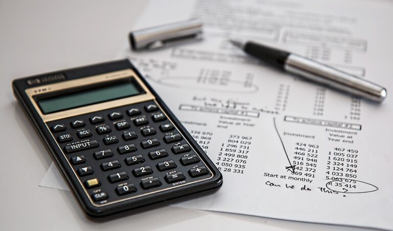 découvrez les avantages de la comptabilité à distance pour votre entreprise. optimisez votre gestion financière grâce à des experts en comptabilité, où que vous soyez. profitez d'un service flexible et adapté à vos besoins.
