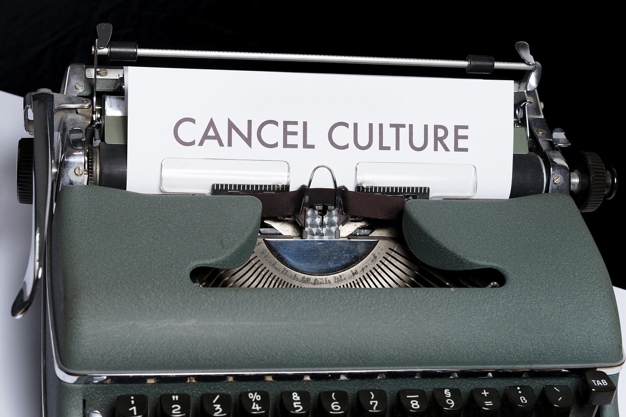 découvrez le concept de démission dans le cadre professionnel. explorez les raisons, les implications et les étapes à suivre pour une resignation réussie. quelles sont vos options et comment gérer cette transition cruciale ?