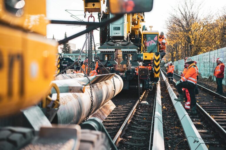 découvrez les meilleures pratiques pour le rôle de site manager. optimisez la gestion de vos projets grâce à des conseils d'experts et des outils performants. améliorez votre efficacité sur le terrain et assurez la réussite de vos chantiers avec une planification stratégique et une collaboration réussie.