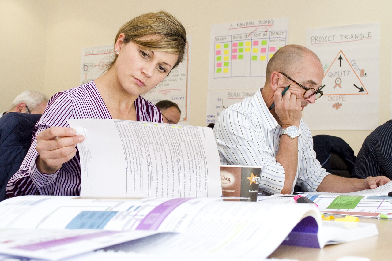 découvrez l'art de la gestion de projet : méthodes, outils et meilleures pratiques pour planifier, exécuter et suivre vos projets avec succès. maîtrisez l'organisation, la communication et les ressources nécessaires pour atteindre vos objectifs efficacement.